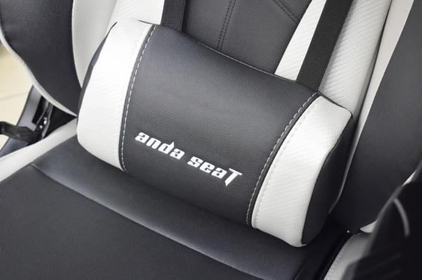 坐擁蝙蝠俠，手敲扎古II，ikbc鍵盤&amp;安德斯特超英電競椅體驗