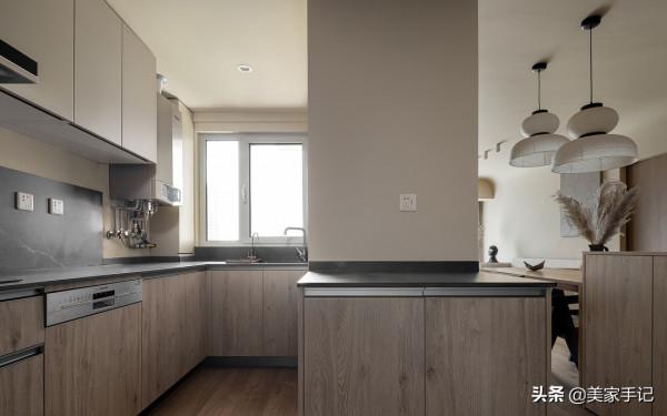 一入她家110㎡的房子，就被玄關深深迷住，全屋溫馨治癒，太美了