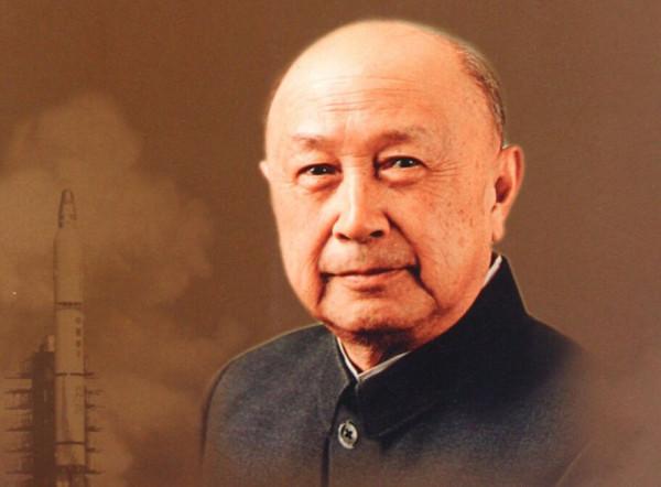 國家對錢學森到底有多重視?看看他身邊兩位保鏢的身份,就知道了 國家對錢學森到底有多重視?看看他身邊兩位保鏢的身份,就知道了