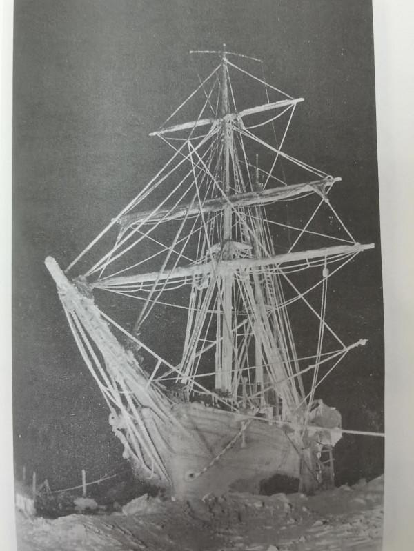 熬.極地求生700天讀後感