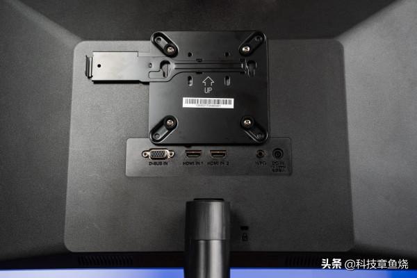 價格不足兩千，手掌大小的華碩PN41迷你電腦適合誰用？
