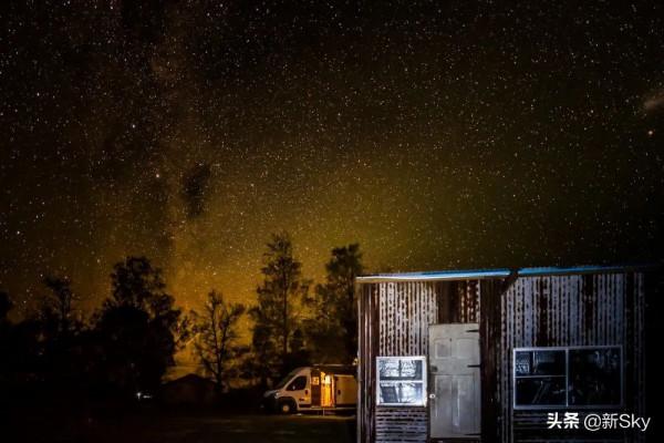 64歲姑娘賣房去流浪，把全世界裝進僅8㎡家：希望我老了能這麼酷