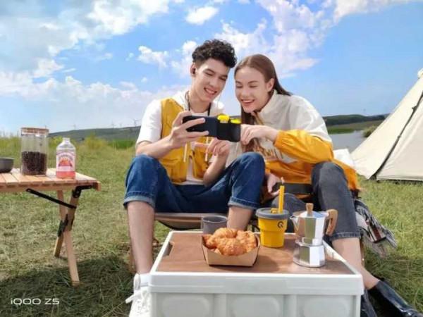 最新發布的iQOO Z5適合學生黨入手嗎? 最新發布的iQOO Z5適合學生黨入手嗎?