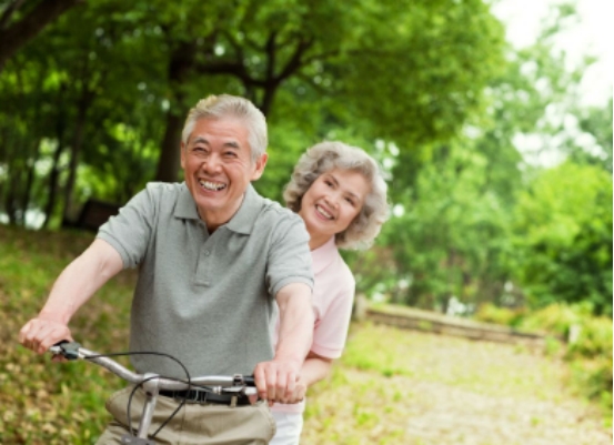 50歲後查腦CT，出現這4種問題，不需要特殊治療，別被坑了