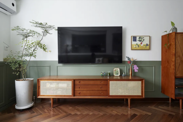 73㎡另類法式豪宅:廚房可以看電視,馬桶上面能洗手? 73㎡另類法式豪宅:廚房可以看電視,馬桶上面能洗手?