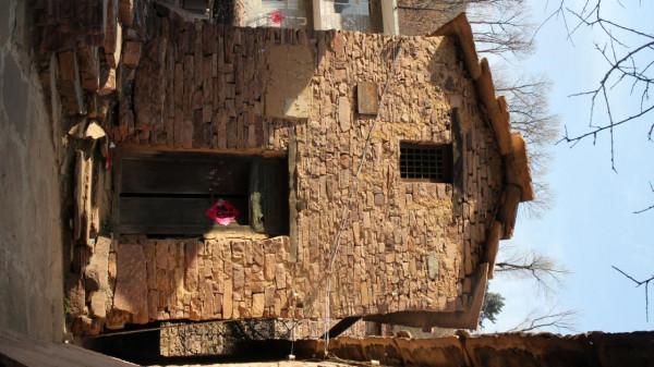 大山深處的百年石頭寨——英談古寨 大山深處的百年石頭寨——英談古寨