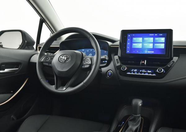 廣汽豐田凌尚：後排空間寬敞度不錯，購車推薦尊貴版