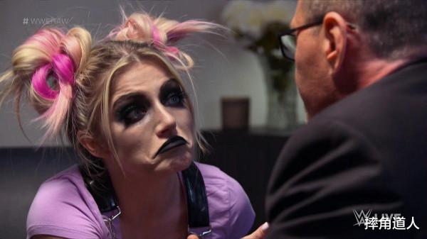 在WWE當心理醫師有多難？治好的可能是病人，但瘋的一定是大夫
