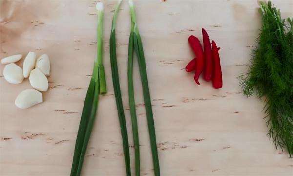 陝西特色小吃洋芋擦擦，教你正宗做法，簡單味美，看著就流口水