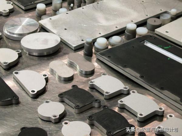 至高工藝｜全面重建一臺保時捷911發動機，金屬外表面完美處理篇