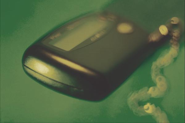 逆天奇案故事：查了4年都不知道真兇是誰，憑女博士的一句話破案