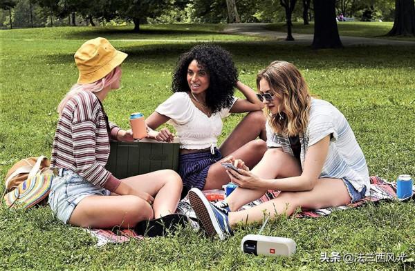 行動式收音機 行動式收音機