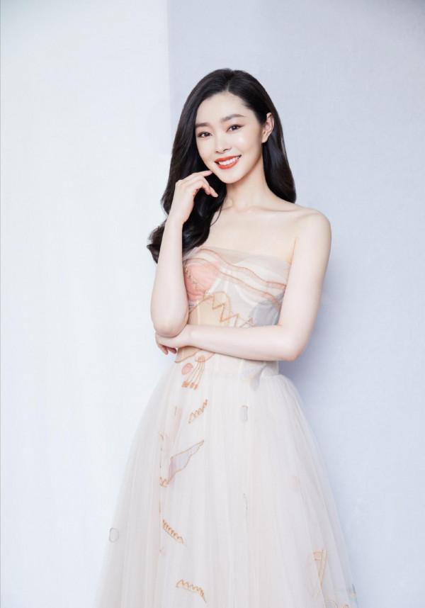 宋軼,旗袍美人 宋軼,旗袍美人