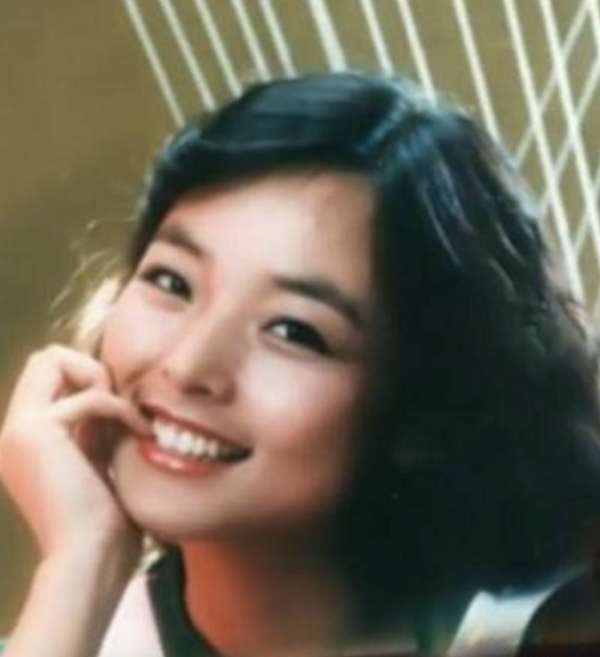 2022年剛過去45天，就有10位明星去世，最大98歲，最小的只有31歲