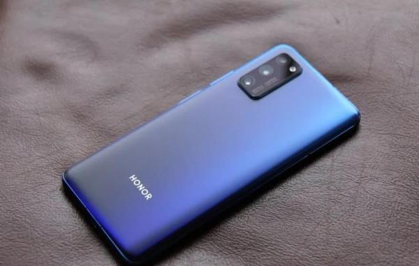 榮耀V30pro，曾經的神機，在2021年還能打嗎？