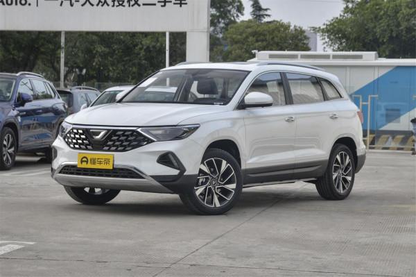 靜態體驗捷達VS7，全系搭載1&period;4T發動機，起售價 10&period;68萬元