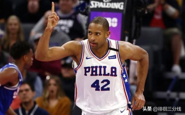 霍福德07年選秀第三,總薪資超2億,那排他前面的兩位薪資多少呢 霍福德07年選秀第三,總薪資超2億,那排他前面的兩位薪資多少呢