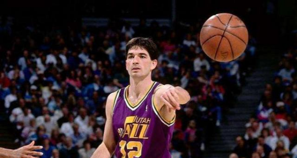 威少加冕三雙王,庫裡登頂三分王,現役球員中誰還有機會封王? 威少加冕三雙王,庫裡登頂三分王,現役球員中誰還有機會封王?