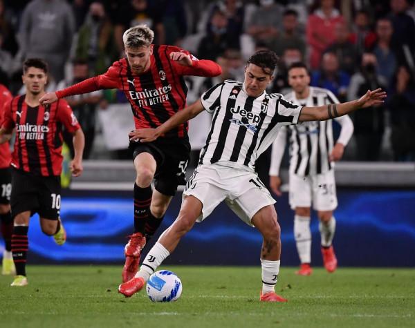 足球——意甲：尤文圖斯平AC米蘭