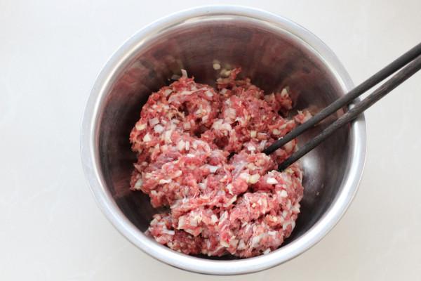 冬至要到了，北方吃餃子的習俗不能丟，寓意團團圓圓生活更美好