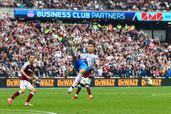 英超-C羅連續三場進球 林加德絕殺 德赫亞補時撲點 曼聯2-1西漢姆