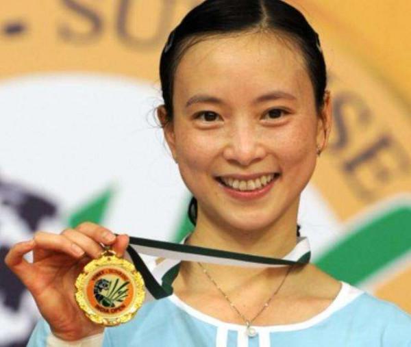 皮紅豔的故事：因身高太矮被教練開除，入外籍奪冠，經歷令人心疼