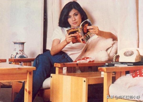 有一種時髦叫,審美超前的翁美玲,多年後網友:穿衣竟然比不上她 有一種時髦叫,審美超前的翁美玲,多年後網友:穿衣竟然比不上她