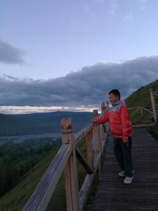 大美新疆八月全程遊記7：禾木印象-上（禾木橋、小木屋，下冰雹）