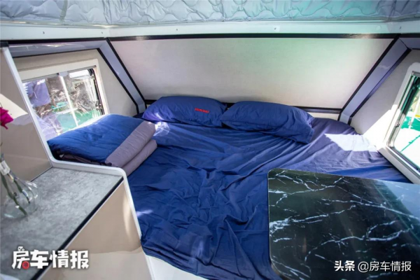 10.8萬的越野房車,能洗澡做飯適合2大1小,開門方式像戰車 10.8萬的越野房車,能洗澡做飯適合2大1小,開門方式像戰車