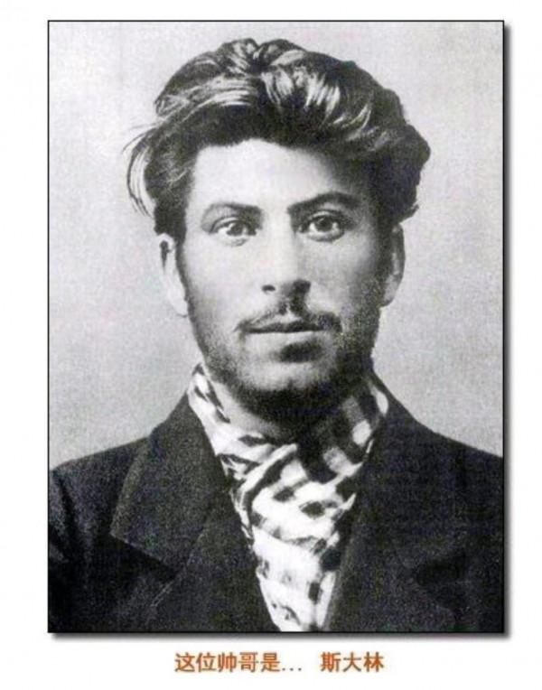 上世紀的老照片，你見過嗎？原來過去的人是這樣拔牙的