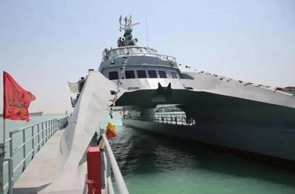 伊朗雙體艦神似022型導彈艇,最大航速28節,改進型將服役 伊朗雙體艦神似022型導彈艇,最大航速28節,改進型將服役