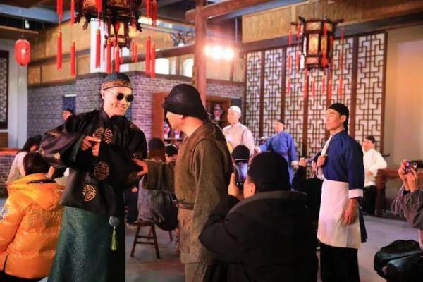 《茶館》再現天橋劇場 《茶館》再現天橋劇場