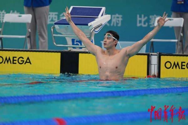 汪順、張雨霏強勢登場 汪順、張雨霏強勢登場