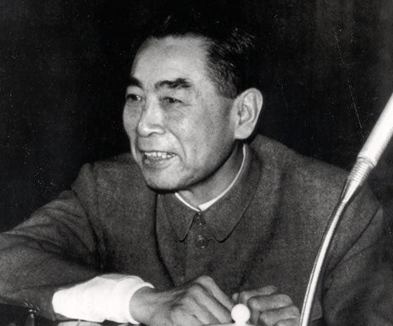 1975年周恩來第5次手術後,突然叫來醫生:太疼了,能哼幾聲嗎? 1975年周恩來第5次手術後,突然叫來醫生:太疼了,能哼幾聲嗎?