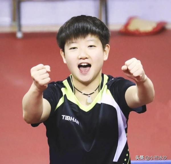 孫穎莎乒超聯賽加油