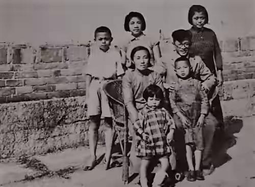 他4歲喪父,13歲喪母,18歲考清華,57歲造原子彈,90歲車禍去世 他4歲喪父,13歲喪母,18歲考清華,57歲造原子彈,90歲車禍去世