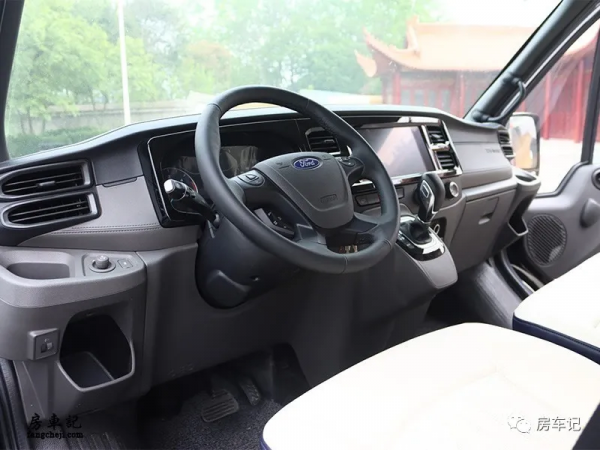 福特國六自動擋上線啦!衛航F590商旅兩用房車,香不香? 福特國六自動擋上線啦!衛航F590商旅兩用房車,香不香?