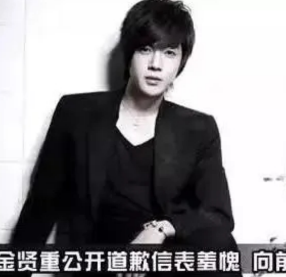 人是糊了，但他的顏值可從沒糊過