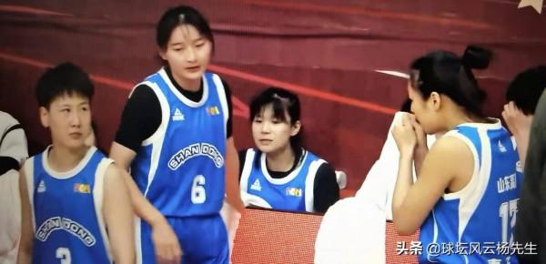 WCBA常規賽，山東女籃89比65戰勝遼寧隊，15勝2負鎖定季後賽資格