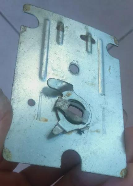 774型黑色門鎖的內部構造（774-A型雙保險黑色單舌門鎖，三）