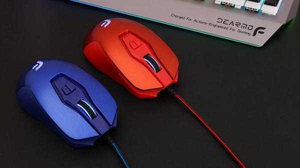 紅藍CP，遊戲滑鼠變跑車，會飆車的迪摩F18