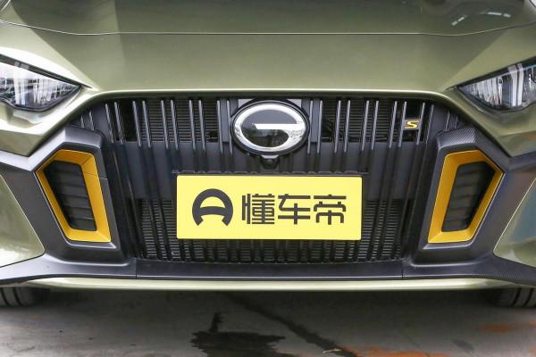 傳祺影豹丨熱血青年標配的十萬級轎車