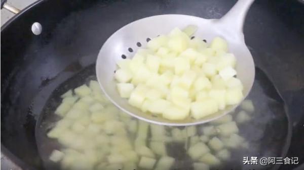 以後土豆就這樣做了，營養開胃又下飯，我家孩子天天點名要吃