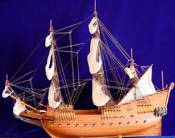 341人出海遇難,流落荒島兩個多月會發生什麼?真實版孤島求生 341人出海遇難,流落荒島兩個多月會發生什麼?真實版孤島求生