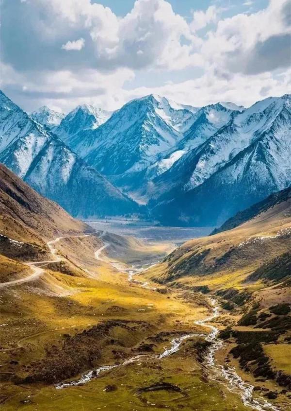 跟著秋天，去新疆