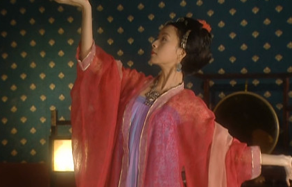 如果明星住豪宅，外賣員就住別墅：精英眼裡的窮人都是何不食肉糜