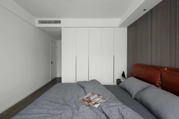 黃石裝修 &vert; 四居室現代簡約風，黑白灰營造出時尚高階的質感