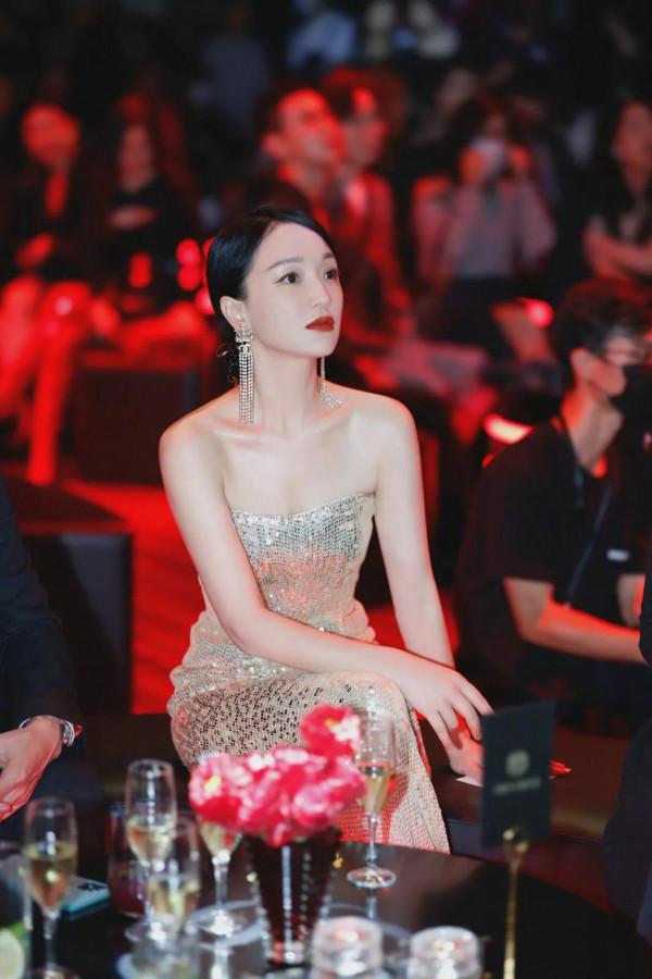 周迅美圖,顏值高,演技好,你喜歡她的哪部作品? 周迅美圖,顏值高,演技好,你喜歡她的哪部作品?