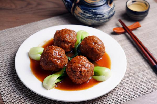 北方人農村宴席上最愛的“6道硬菜”，南方人：看著就流口水