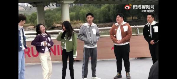 佩服！白鹿被鞏立姣拎起來